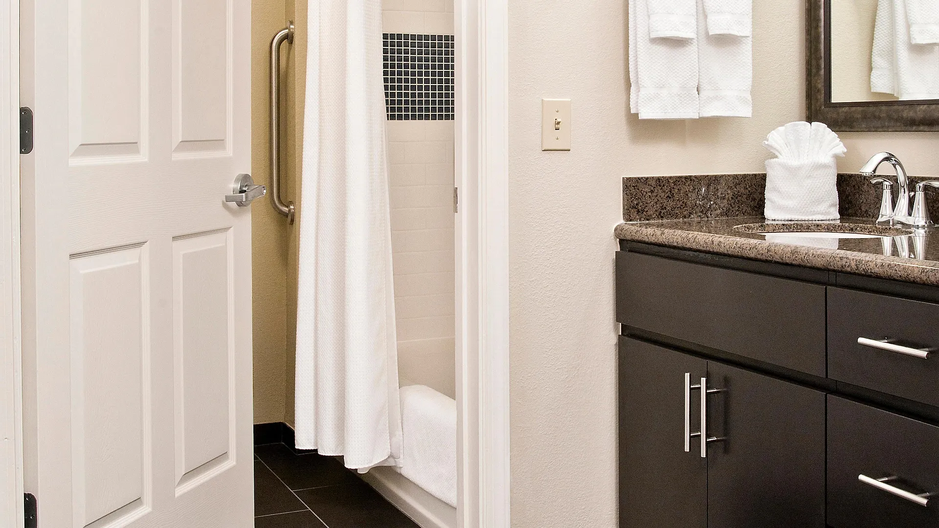 Staybridge Suites - Charlotte Ballantyne By Ihg