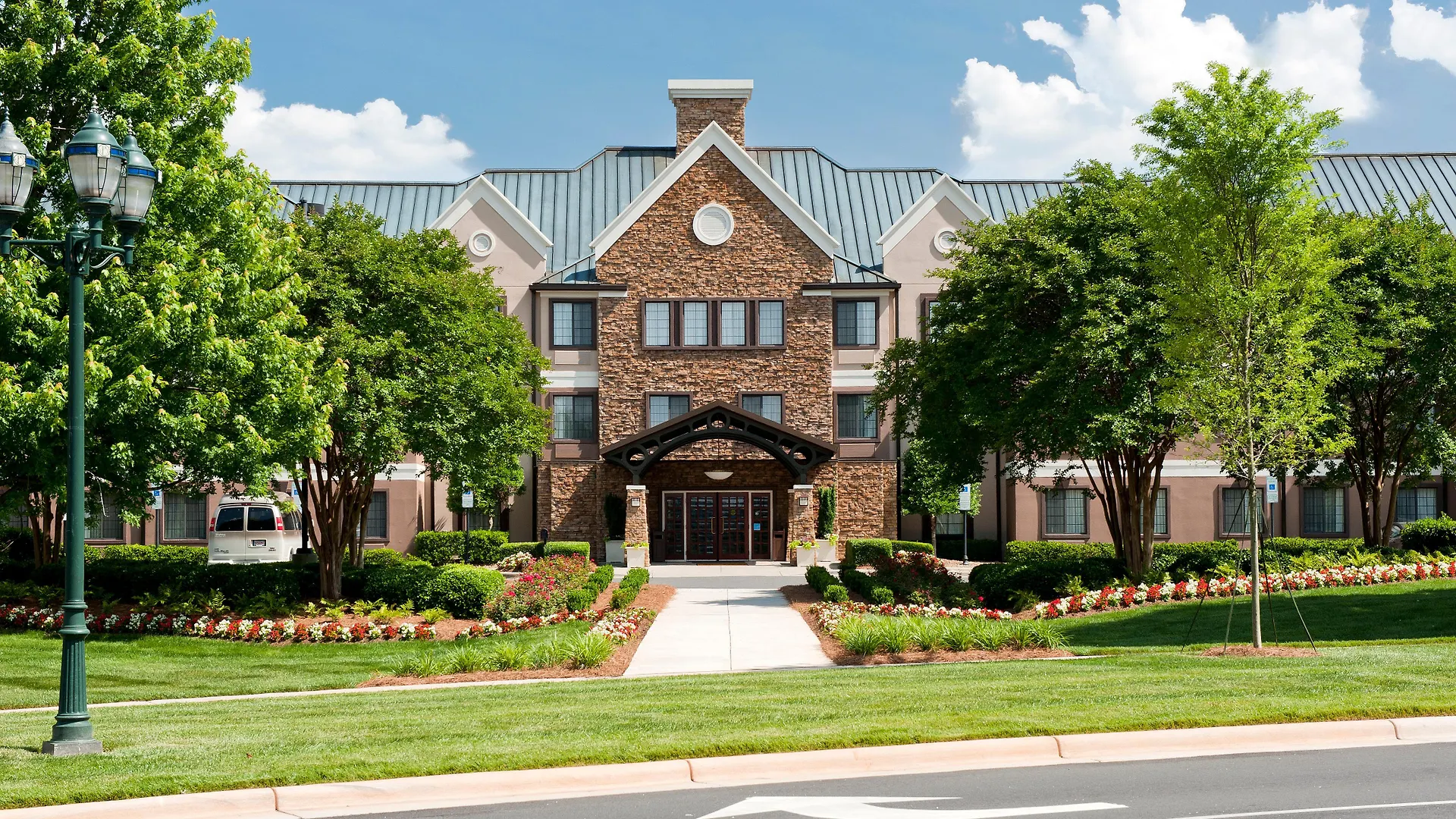 Staybridge Suites - Charlotte Ballantyne By Ihg Hotel