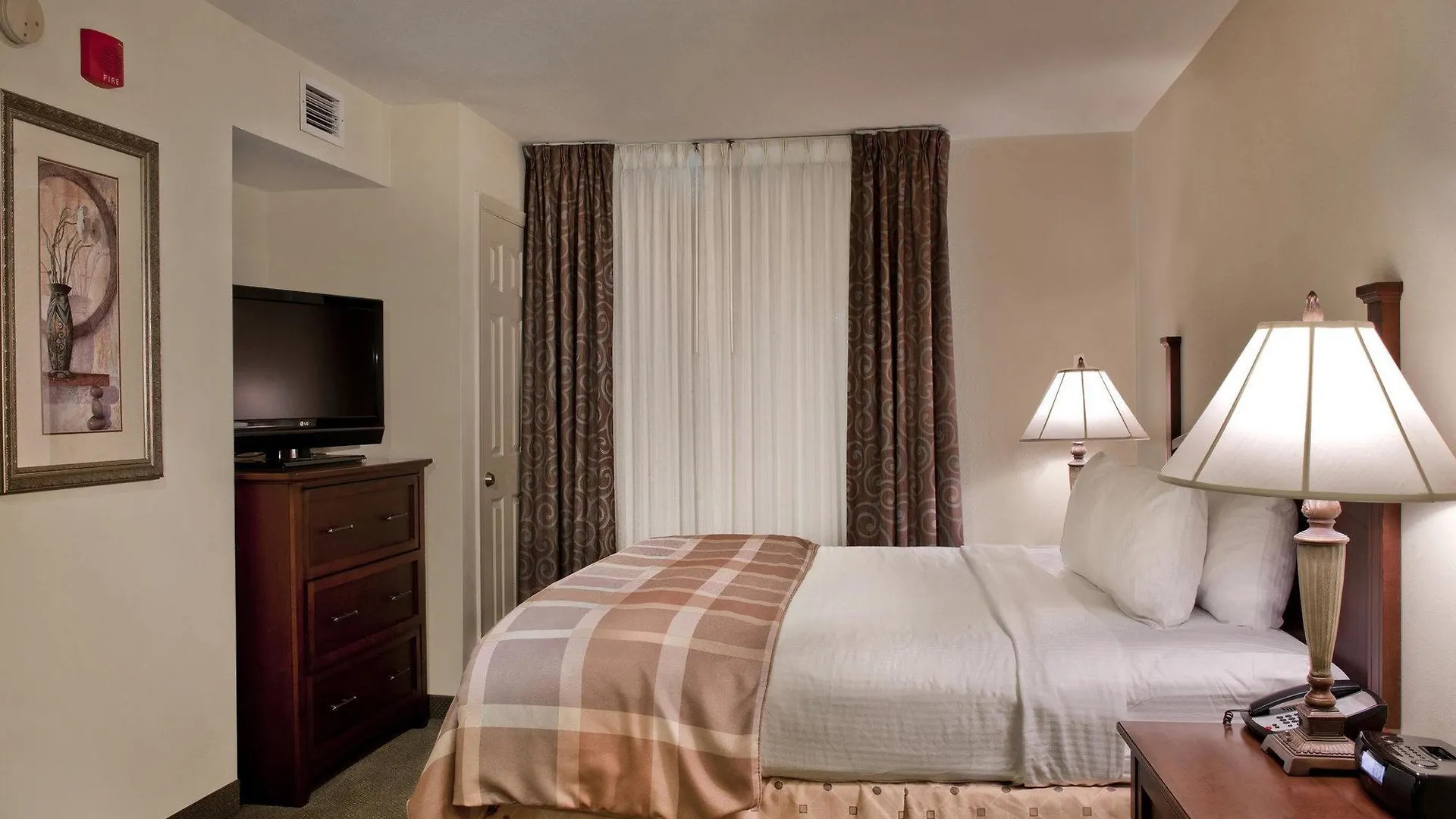 Staybridge Suites - Charlotte Ballantyne By Ihg